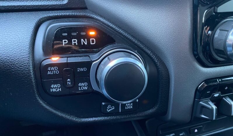 DODGE RAM 5.7   CREW CAB – EXTRA LONG – NEW MODEL 4X4 pieno