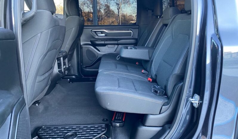 DODGE RAM 5.7   CREW CAB – EXTRA LONG – NEW MODEL 4X4 pieno