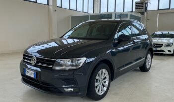 VOLKSWAGEN Tiguan 1.6 TDI SCR Style BlueMotion Technology pieno