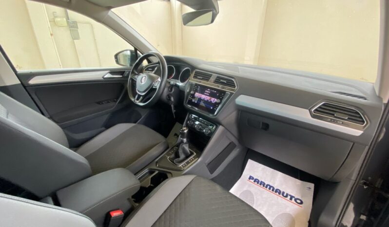 VOLKSWAGEN Tiguan 1.6 TDI SCR Style BlueMotion Technology pieno