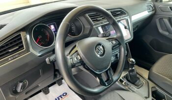 VOLKSWAGEN Tiguan 1.6 TDI SCR Style BlueMotion Technology pieno