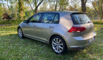 VOLKSWAGEN Golf 2.0 TDI 5p. Highline BlueMotion Technology DSG pieno